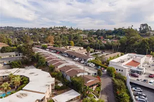 1010 Clearbrook Ln, Vista, CA 92084 - Photo 9