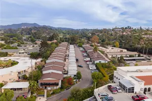 1010 Clearbrook Ln, Vista, CA 92084 - Photo 7