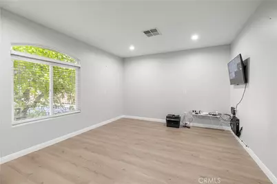 6998 Summit Valley Road, Hesperia, CA 92345 - Photo 41