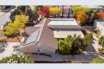 6998 Summit Valley Road, Hesperia, CA 92345 - Photo 11