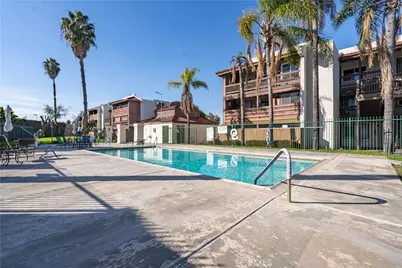 1023 S Citron St, Anaheim, CA 92805 - Photo 17