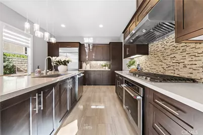 42 Castellana, Lake Forest, CA 92630 - Photo 13