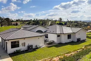 2027 Via Monserate, Fallbrook, CA 92028 - Photo 3