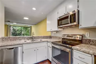 162 Pineview, Irvine, CA 92620 - Photo 11