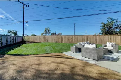 8652 Royer, Huntington Beach, CA 92647 - Photo 23
