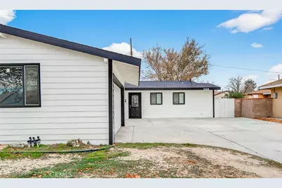 1329 Indian Sage, Lancaster, CA 93534 - Photo 3