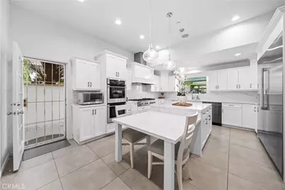 1621 Bryan, Tustin, CA 92780 - Photo 9