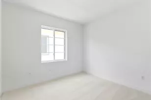 36330 Warren Dr, Palm Desert, CA 92211 - Photo 13