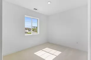 36330 Warren Dr, Palm Desert, CA 92211 - Photo 15