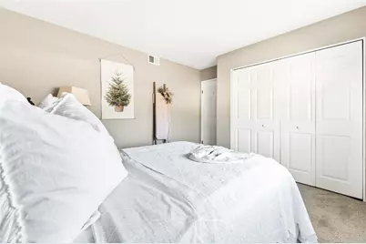 18576 Vallarta, Huntington Beach, CA 92646 - Photo 39