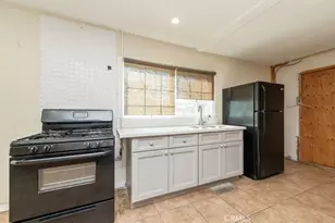 922 N 4th Ave, Upland, CA 91786 - Photo 25