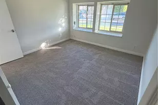 8439 Venus Dr, Buena Park, CA 90620 - Photo 15