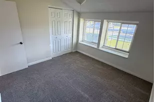 8439 Venus Dr, Buena Park, CA 90620 - Photo 13