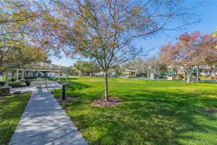 10 Flyers, Tustin, CA 92782 - Photo 13