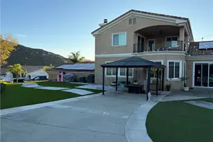 30610 Early Round Dr, Canyon Lake, CA 92587 - Photo 7