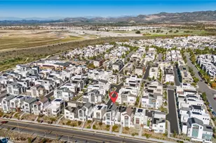 408 Treble, Irvine, CA 92618 - Photo 3