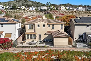 15 Sleepy Hollow, Ladera Ranch, CA 92694 - Photo 3