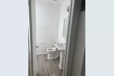 2302 Oak Street, Santa Monica, CA 90405 - Photo 21