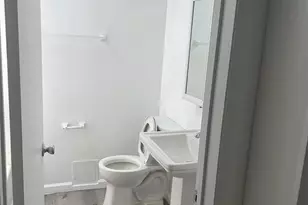 2302 Oak St, Santa Monica, CA 90405 - Photo 21