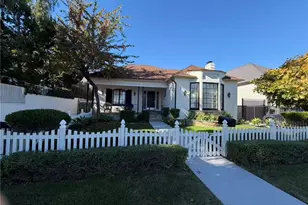 113 N Doheny, Beverly Hills, CA 90211 - Photo 1