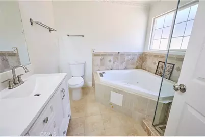 13044 Hedda, Cerritos, CA 90703 - Photo 23