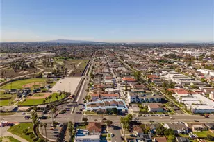4461 Farquhar Ave, Los Alamitos, CA 90720 - Photo 29