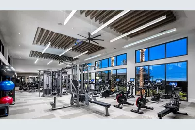 575 Canterbury Way, Montebello, CA 90640 - Photo 23