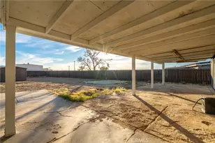 22947 Lucilla Rd, Apple Valley, CA 92308 - Photo 31