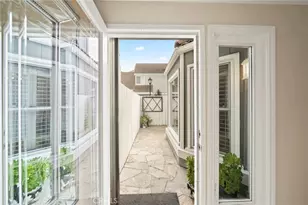 3889 Aruba, Huntington Beach, CA 92649 - Photo 7