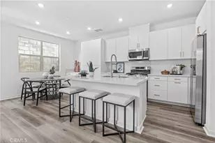 15907 Blue Copper Wy, Fontana, CA 92336 - Photo 5