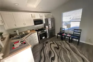 2060 Newport Blvd, Costa Mesa, CA 92627 - Photo 7