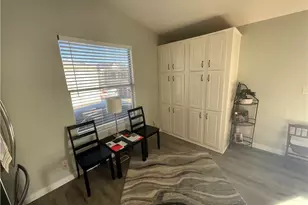 2060 Newport Blvd, Costa Mesa, CA 92627 - Photo 9