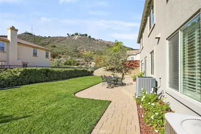35987 Corte Renata, Murrieta, CA 92562 - Photo 73