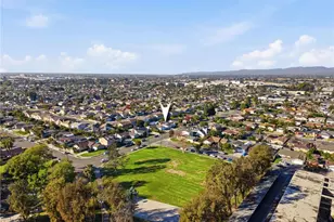 15311 Yorkshire Ln, Huntington Beach, CA 92647 - Photo 43