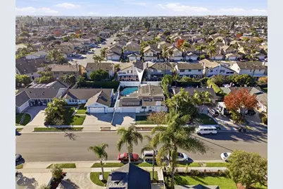 15311 Yorkshire Lane, Huntington Beach, CA 92647 - Photo 39