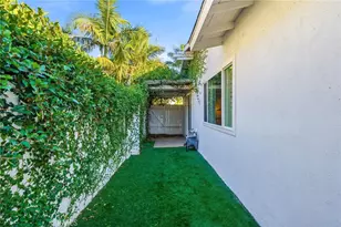 15311 Yorkshire Ln, Huntington Beach, CA 92647 - Photo 35