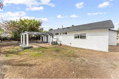 211 N Fillmore, Rialto, CA 92376 - Photo 19