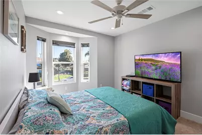 20761 Catamaran, Huntington Beach, CA 92646 - Photo 17