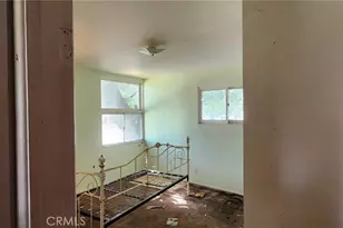 16757 Donmetz, Granada Hills, CA 91344 - Photo 19