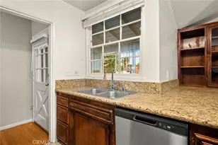 5715 Norwich Ave, Van Nuys, CA 91411 - Photo 7
