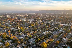 5715 Norwich Ave, Van Nuys, CA 91411 - Photo 35