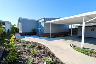 14054 Lakeside Dr #106, La Mirada, CA 90638 - Photo 13