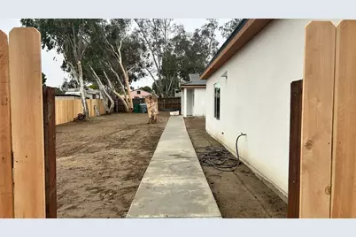 683 Park, Banning, CA 92220 - Photo 3