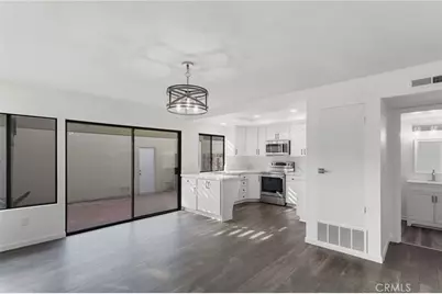 9873 Karmont, South Gate, CA 90280 - Photo 13