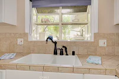 2024 Via Mariposa W. #B, Laguna Woods, CA 02637 - Photo 13