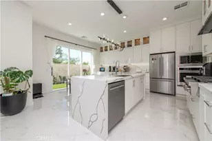 131 Reyes Aly, Lake Forest, CA 92630 - Photo 9