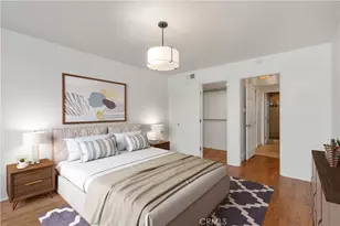 911 N Kings Road, West Hollywood, CA 90069 - Photo 13