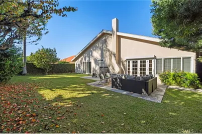 11146 McGee River Circle, Fountain Valley, CA 92708 - Photo 35