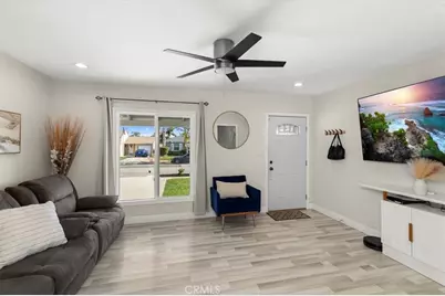 13933 Carpintero Avenue, Bellflower, CA 90706 - Photo 7