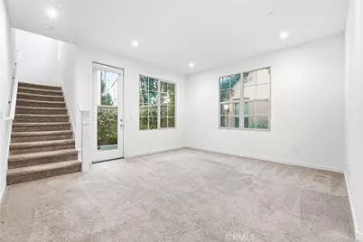 125 Messenger, Irvine, CA 92618 - Photo 3